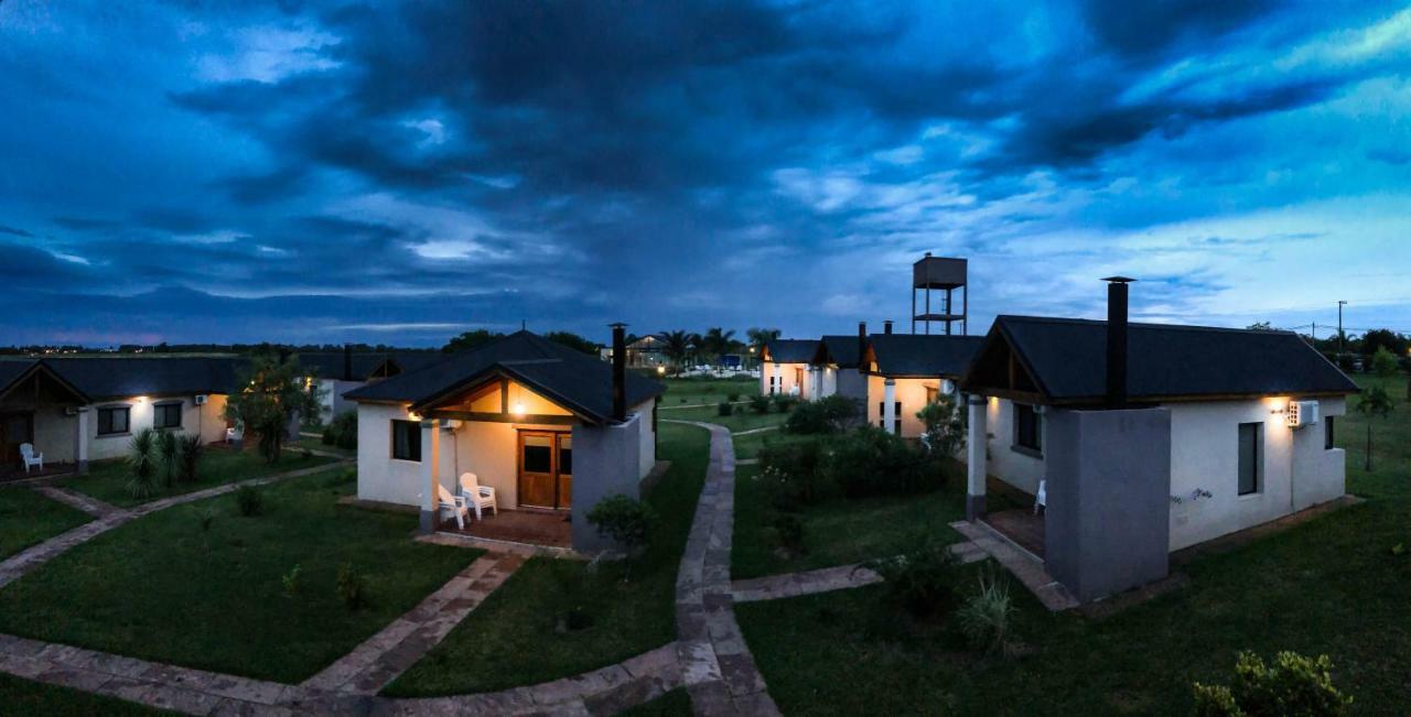 Iguape Aparts & Spa Colón Exterior foto